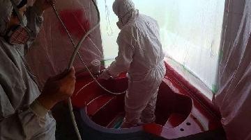 浴槽塗装研修風景